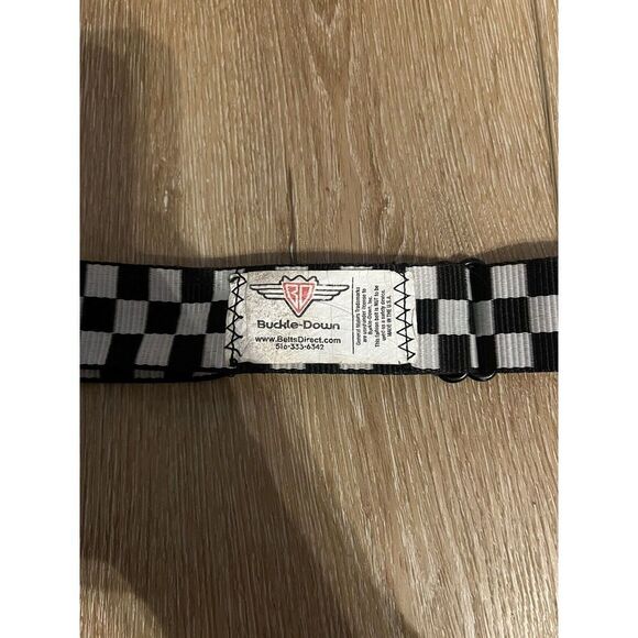 Buckle-Down Cadillac GM Official License Adjustable seat Belt checkered - Picture 4 of 4